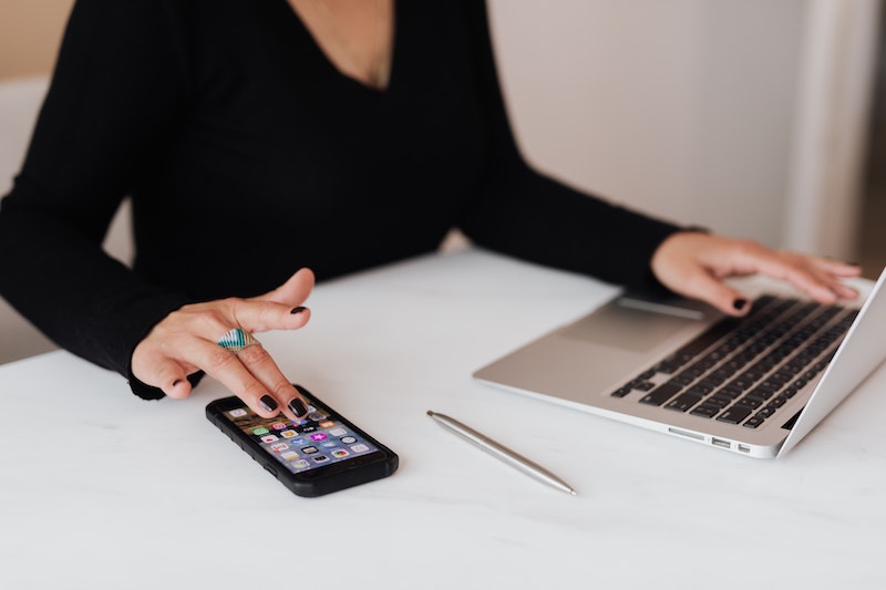 How does Mobile Device Management work?